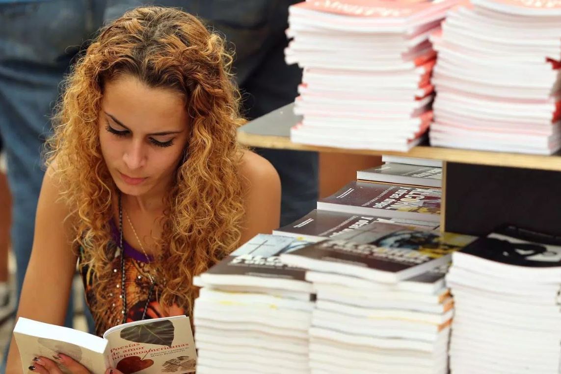 Existe una gran demanda de materiales de lectura en Cuba.